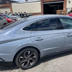 HYUNDAI SONATA SEL - 9