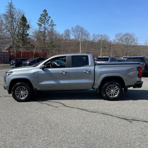 CHEVROLET COLORADO LT - 3