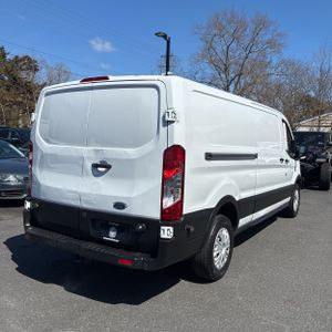 FORD TRANSIT 250 - 8