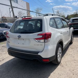 SUBARU FORESTER BASE - 8