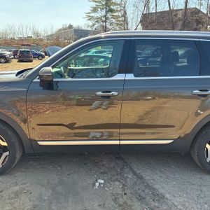 KIA TELLURIDE S - 4
