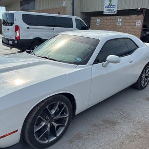 DODGE CHALLENGER GT - 2