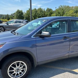 2014 Honda CR-V LX photo 2