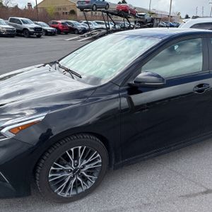 KIA FORTE GT-LINE - 2