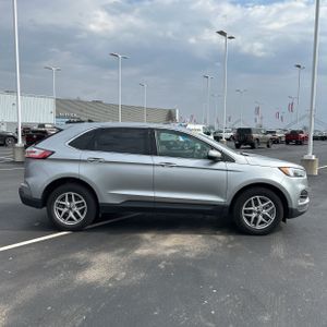 FORD EDGE SEL - 10