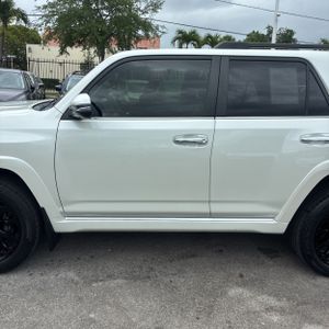 TOYOTA 4RUNNER - 4