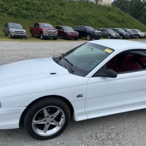 1995 FORD MUSTANG GT — фото 2