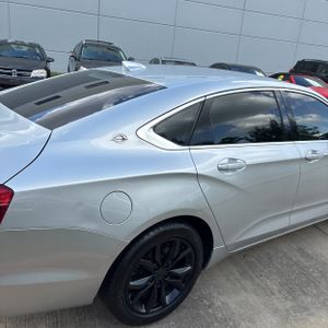 2017 Chevrolet IMPALA LT — фото 9