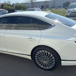 GENESIS ELECTRIFIED G80 BASE - 6