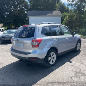صورة 8 لـ 2016 Subaru FORESTER 2.5I