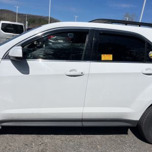 CHEVROLET EQUINOX LT - 4