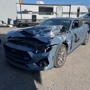 FORD MUSTANG GT PREMIUM - 1