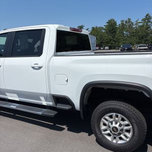 2025 Chevrolet SILVERADO 2500HD LT photo 6