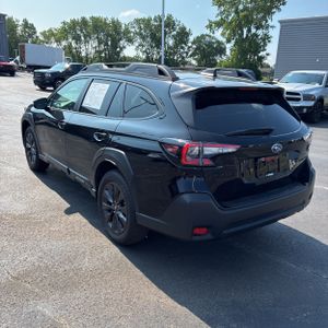 2025 Subaru OUTBACK ONYX EDITION — фото 5