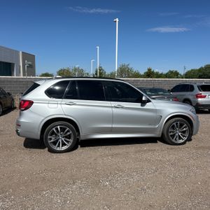 BMW X5 XDRIVE50I - 10
