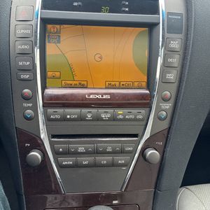 صورة مصغرة 38 لـ 2012 Lexus ES 350 BASE
