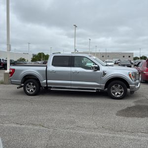 FORD F-150 LARIAT - 10