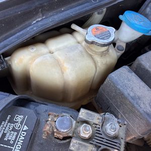 2012 Nissan PATHFINDER SV 照片 48