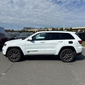 JEEP GRAND CHEROKEE - 3