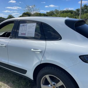 PORSCHE MACAN BASE - 6