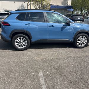 TOYOTA COROLLA CROSS - 10