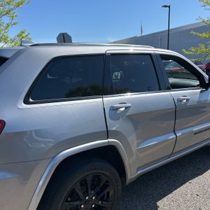 JEEP GRAND CHEROKEE ALTITUDE - 9