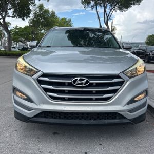 صورة 14 لـ 2018 Hyundai TUCSON SEL