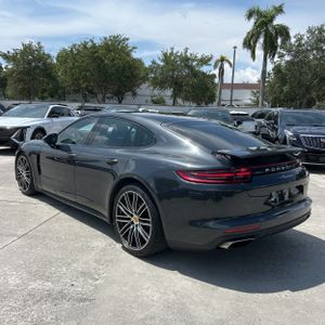 صورة 5 لـ 2020 Porsche PANAMERA 4