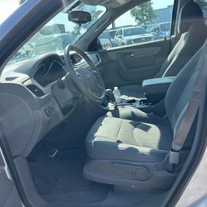 صورة مصغرة 31 لـ 2017 Chevrolet TRAVERSE LS