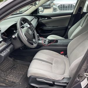 2019 Honda CIVIC LX — миниатюра 30