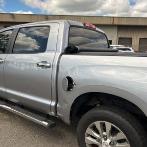 2010 Toyota TUNDRA LIMITED — фото 6