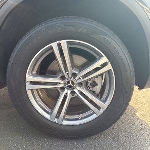صورة مصغرة 18 لـ 2022 Mercedes-BENZ GLC