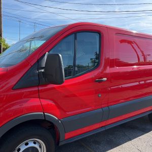 FORD TRANSIT 250 - 2