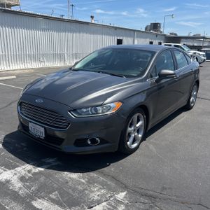 FORD FUSION SE - 1
