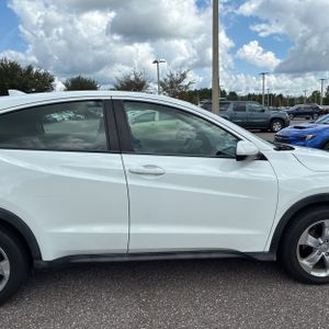 2016 Honda HR-V LX 缩略图 11