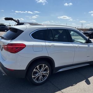 BMW X1 SDRIVE28I - 9