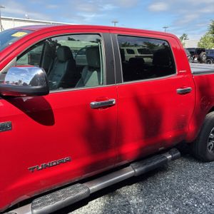 2016 Toyota TUNDRA LIMITED photo 3