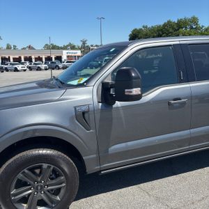 FORD F-150 LARIAT - 2