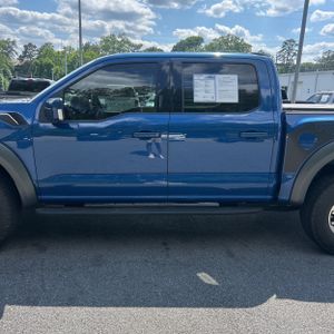 FORD F-150 RAPTOR - 4
