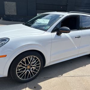 PORSCHE CAYENNE TURBO - 2