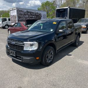 FORD MAVERICK XLT - 1