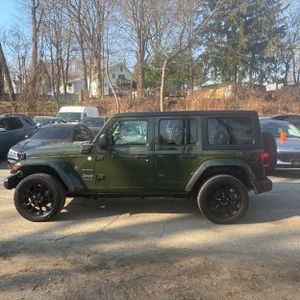 JEEP WRANGLER 4XE UNLIMITED SAHARA 4X4 - 3