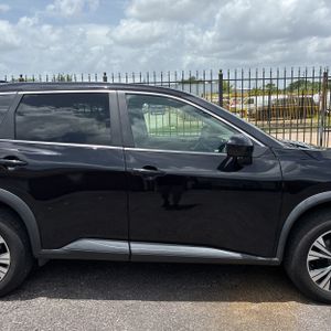 2023 Nissan ROGUE SV — миниатюра 11