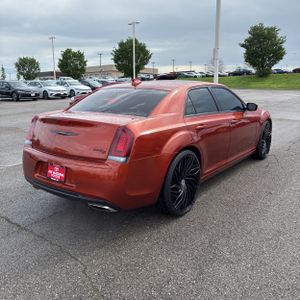 CHRYSLER 300 300S - 8