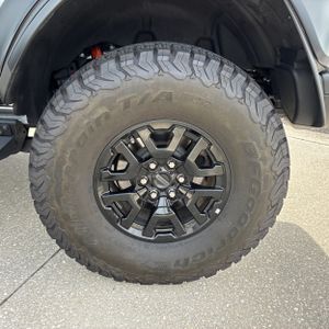 2023 FORD BRONCO RAPTOR — миниатюра 18