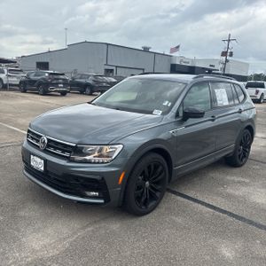 VOLKSWAGEN TIGUAN SE R-LINE BLACK - 1