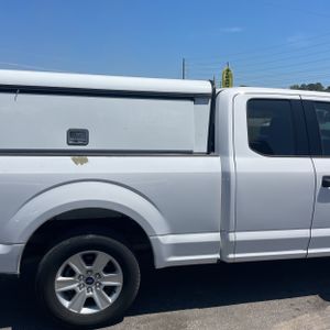 FORD F-150 XLT - 9