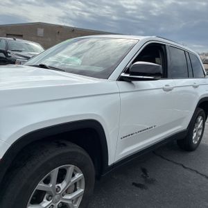 JEEP GRAND CHEROKEE LIMITED - 2