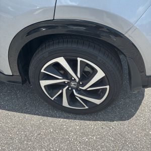 صورة 18 لـ 2019 Honda HR-V SPORT