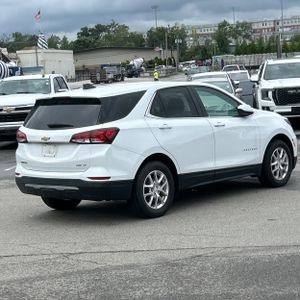 صورة 8 لـ 2022 Chevrolet EQUINOX LT